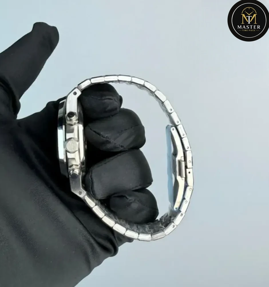 AP Audemars Piguet Black Dial Silver Stainless Steel- 42mm vue 3