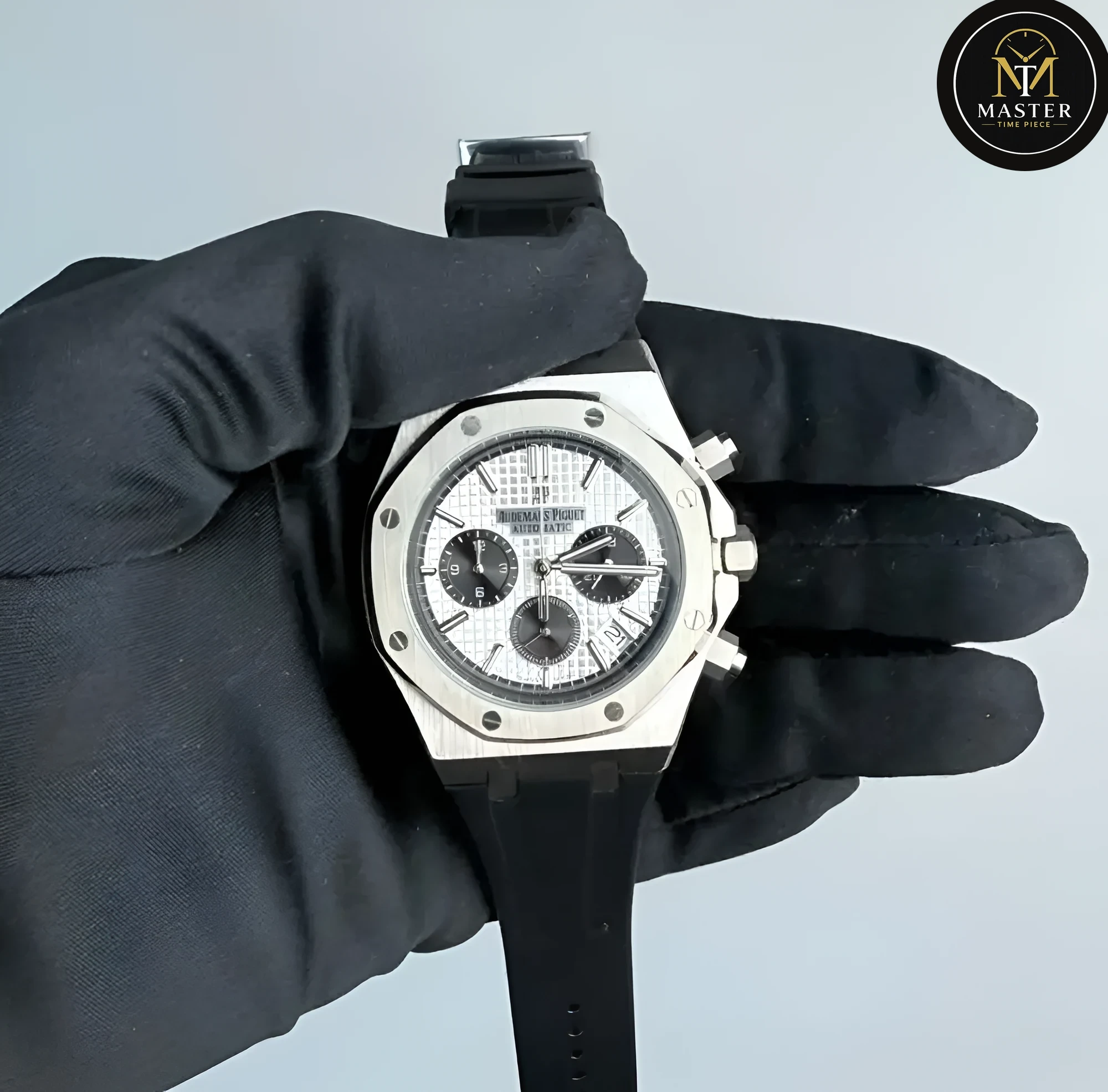 AP Audemars Piguet Black Rubber Strap Chronograph – 42mm