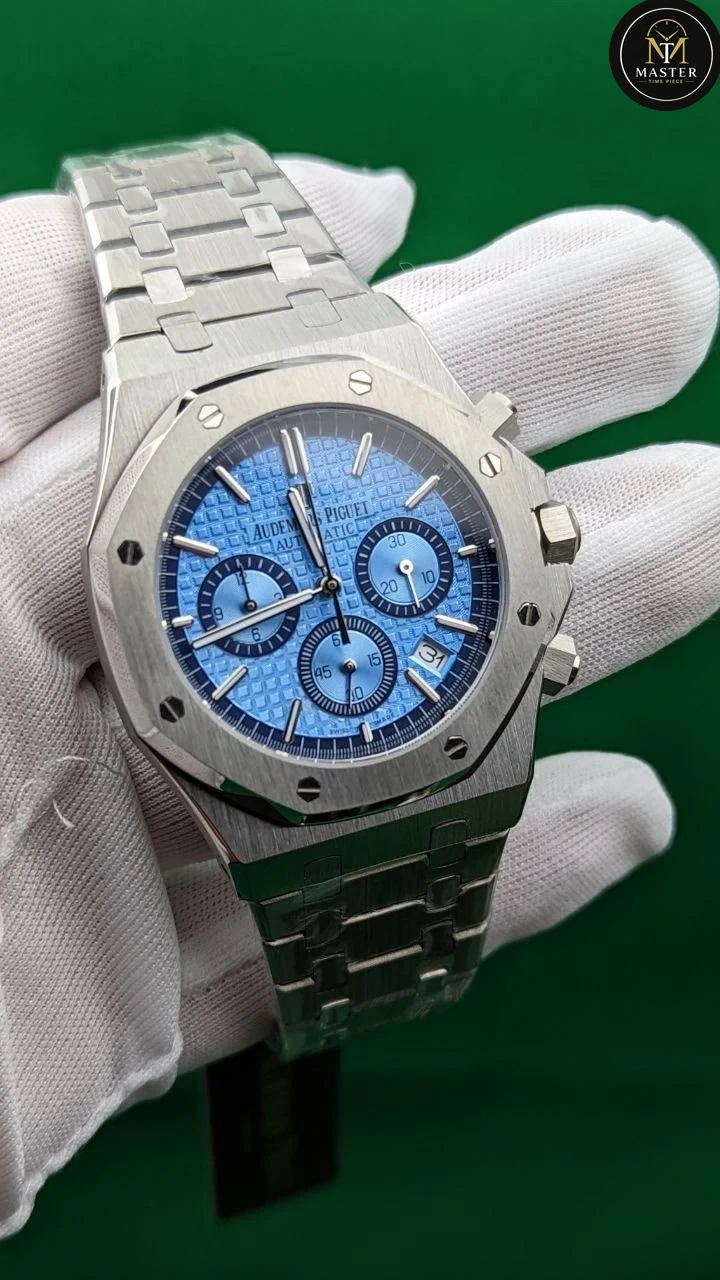 AP Audemars Piguet Silver Stainless Steel Chrono- 42mm vue 3