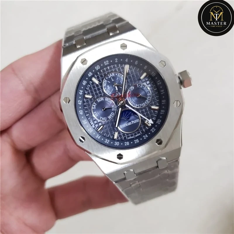 AP Audemars Piguet Silver Stainless Steel Chronograph- 42mm