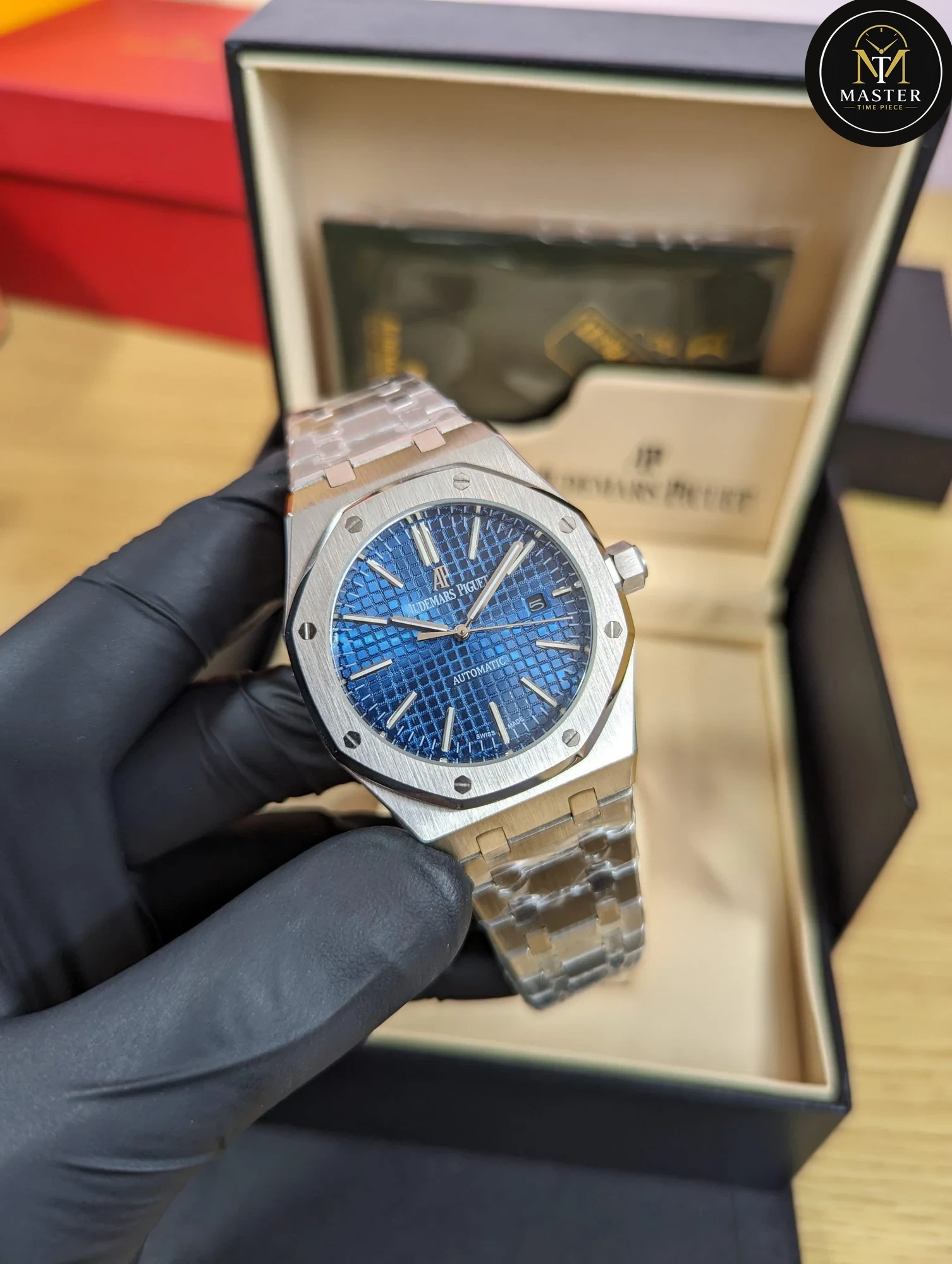 AP Royal Oak Blue Dial Automatic- 41mm vue 2