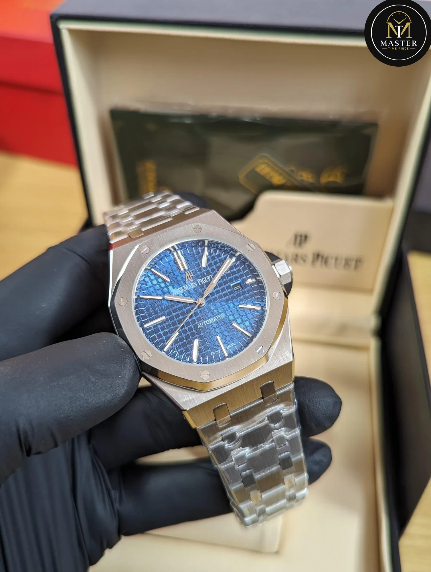 AP Royal Oak Blue Dial Automatic- 41mm vue 4