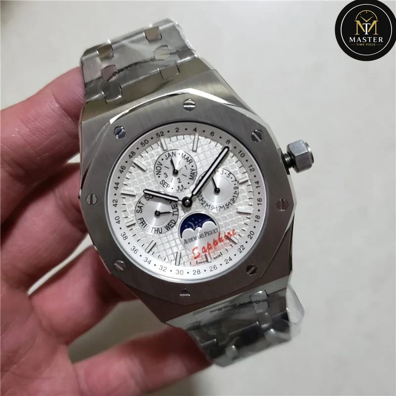Silver Stainless Steel Automatic movements- 42mm