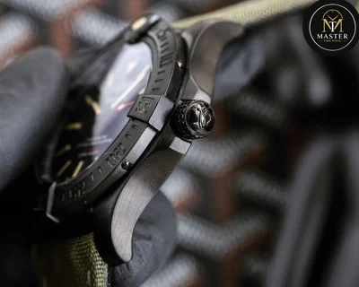 Automatic Movement- 44mm vue 3