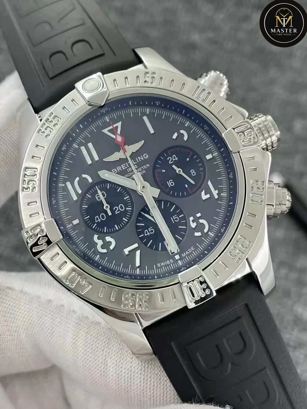 AVENGER Black strap Chronograph Quartz- 45mm