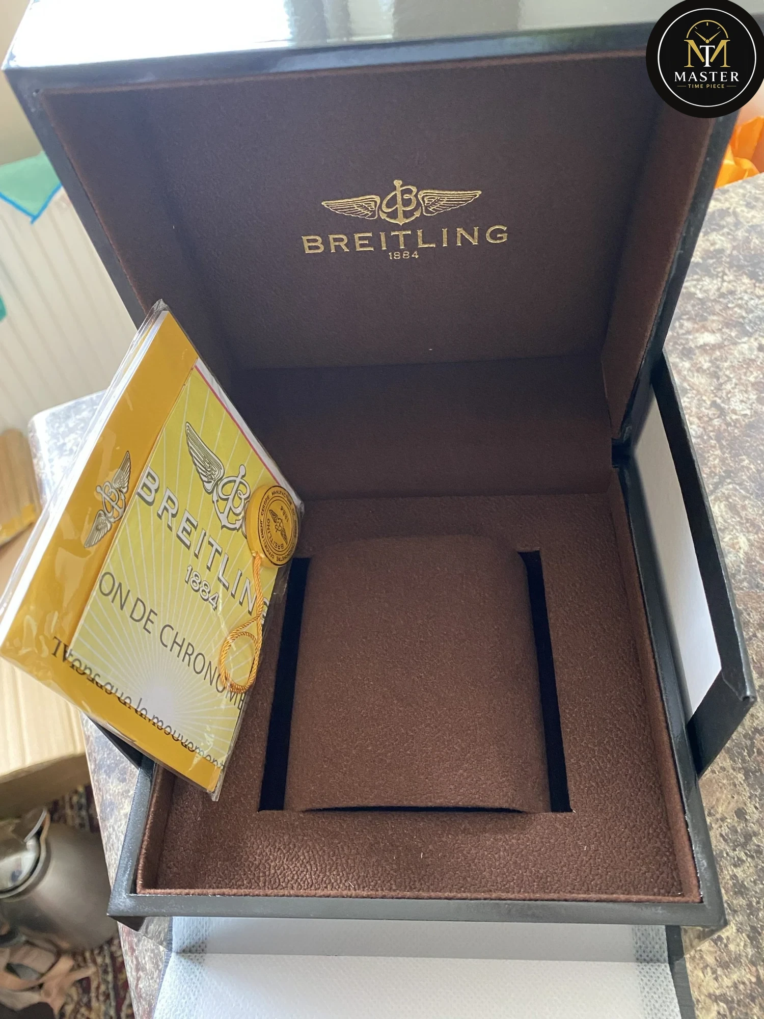 Box and paper