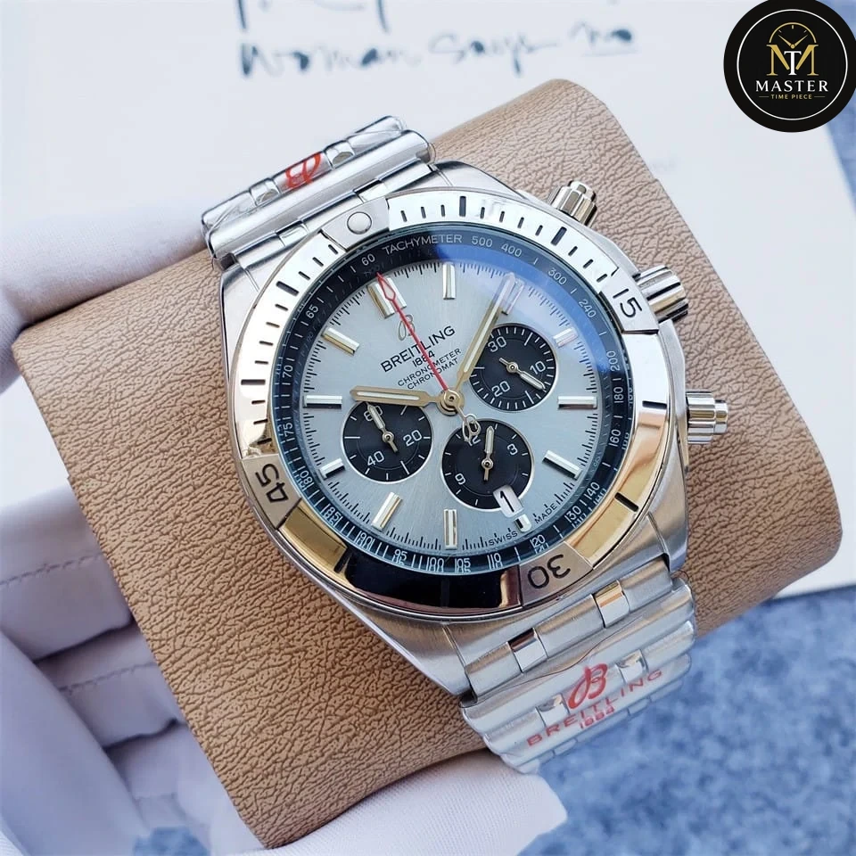 Chronograph Quartz For Men’s – 45mm vue 2