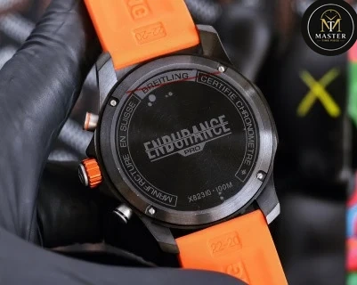 Endurance Chronograph Orange Strap -44mm vue 5