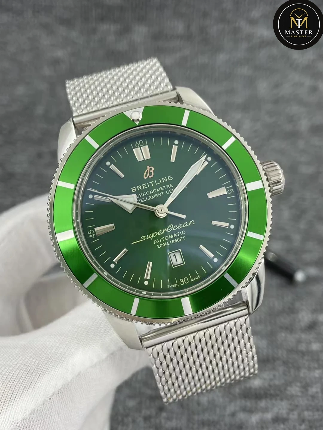 Superocean Green dial Automatic Men’s -44mm