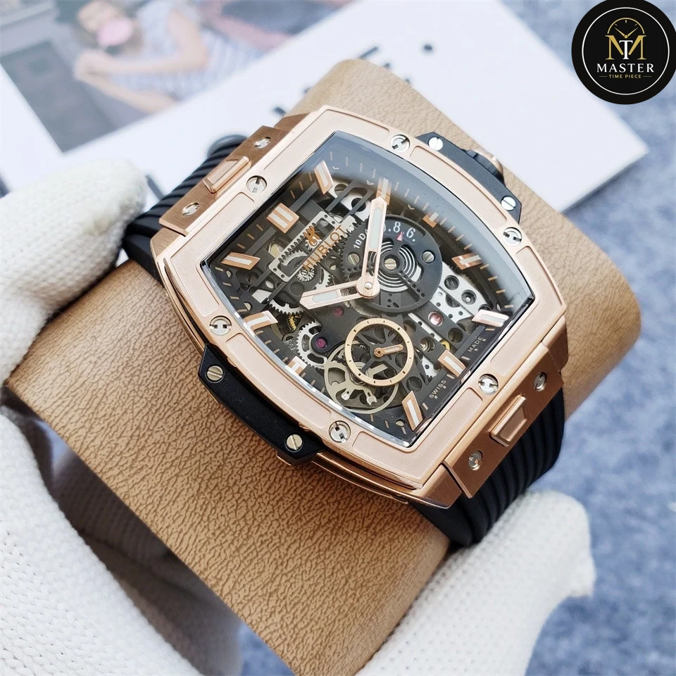 Big Bang Gold Case Automtic- 46mm vue 4