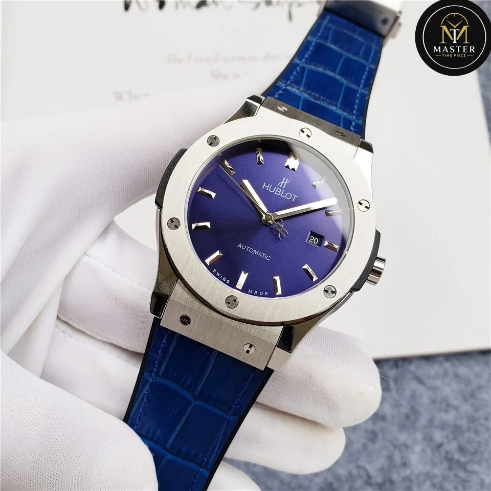 Classic Fusion Blue Dial Automatic – 42mm vue 2
