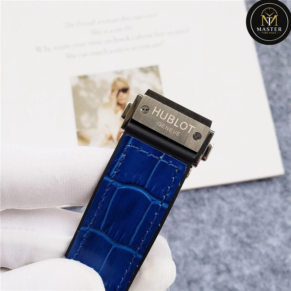 Classic Fusion Blue Dial Automatic – 42mm vue 4