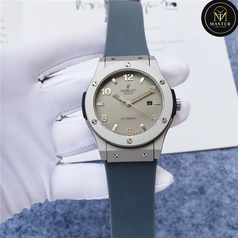 Classic Fusion Grey Dial Automatic- 42mm