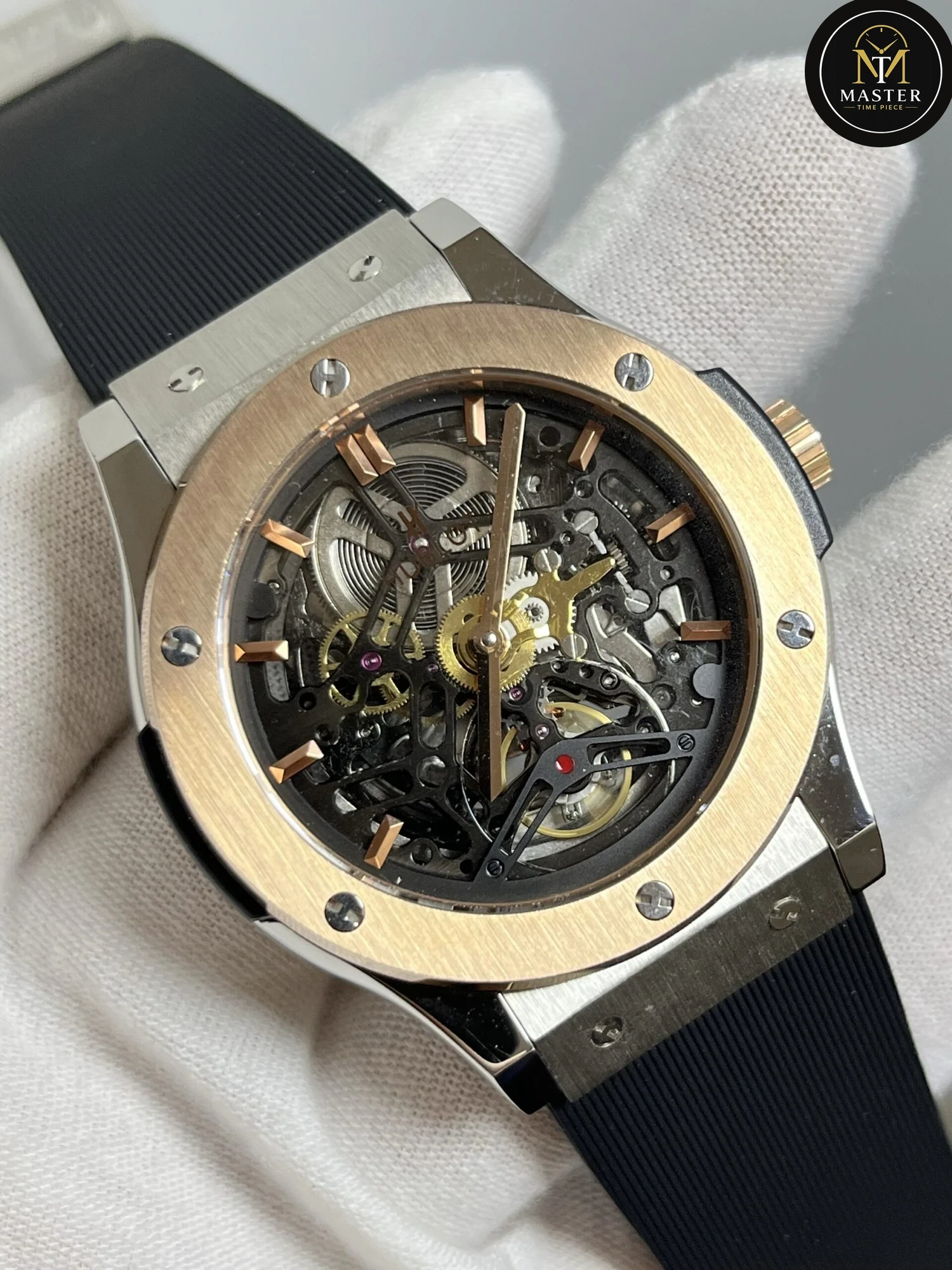 Classic Fusion Tourbillon rose gold bezel- 45mm vue 2