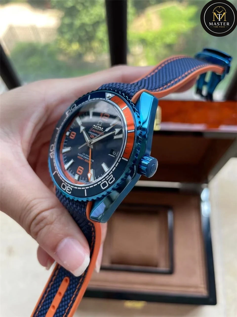 Seamaster automatic movement -44mm vue 3