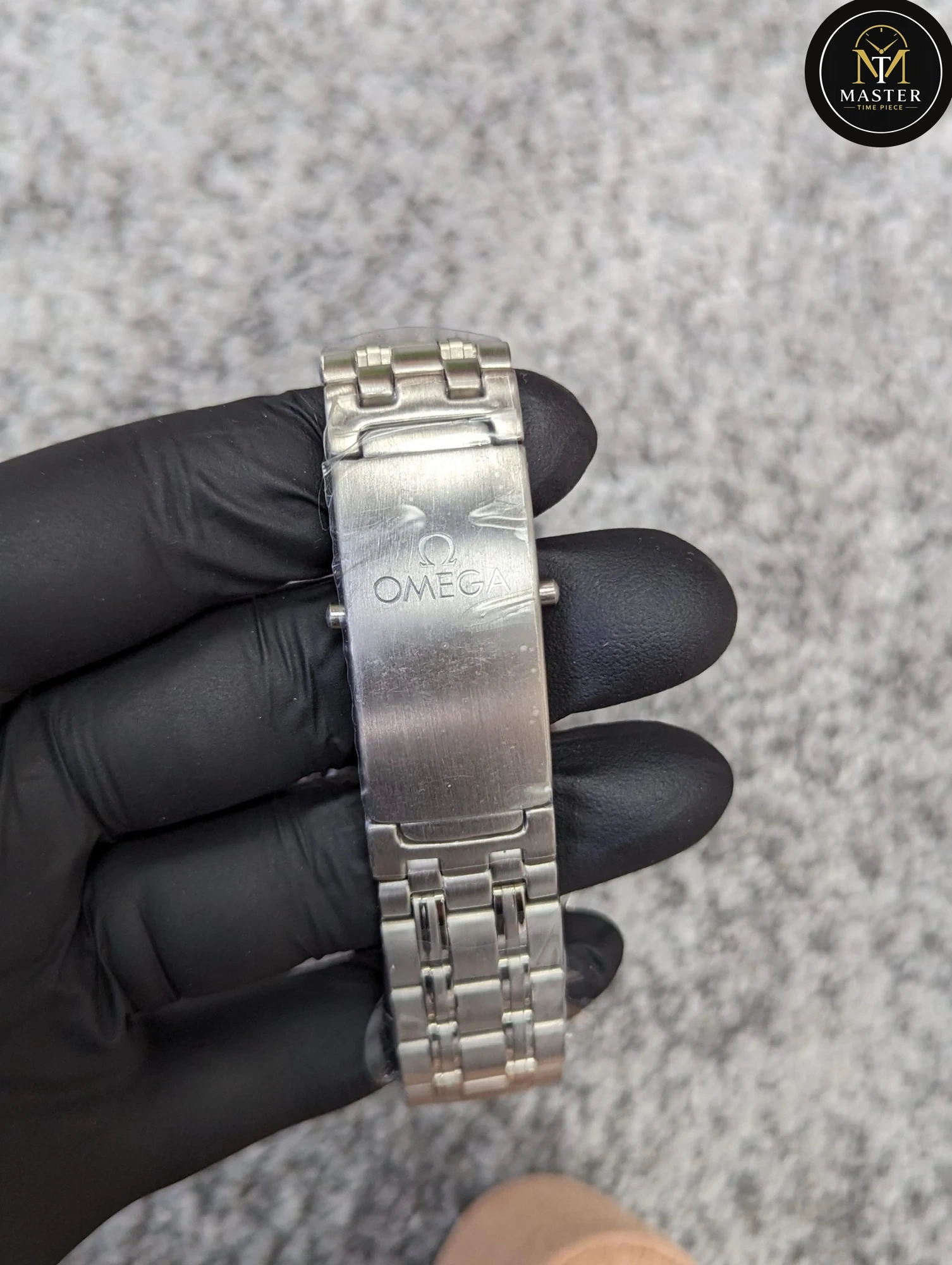 Seamaster Diver Automatic Movement- 42mm vue 5