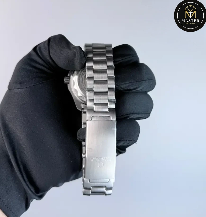 Seamaster Orange Automatic- 42mm vue 3