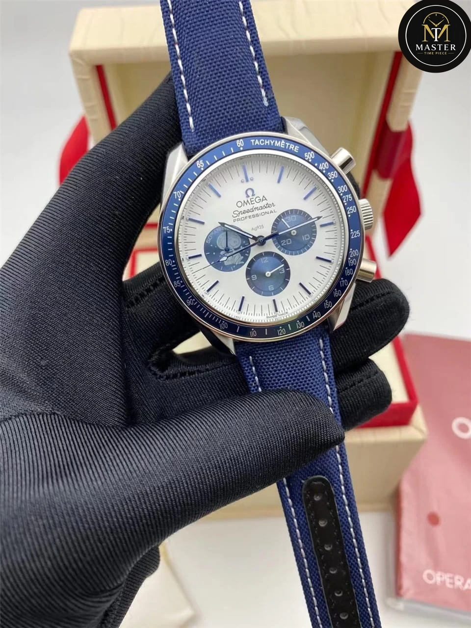 Seamaster Professional Snoopy- 42mm vue 2