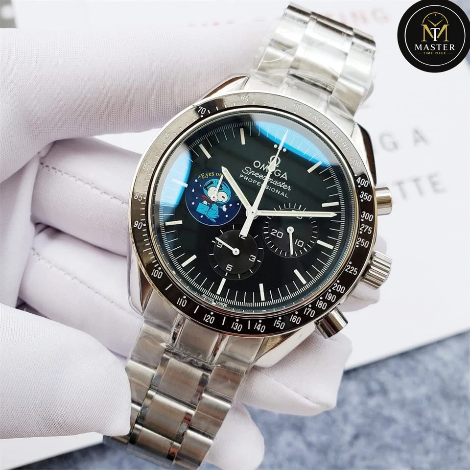 Speedmaster Black Dial Professional- 44mm vue 3