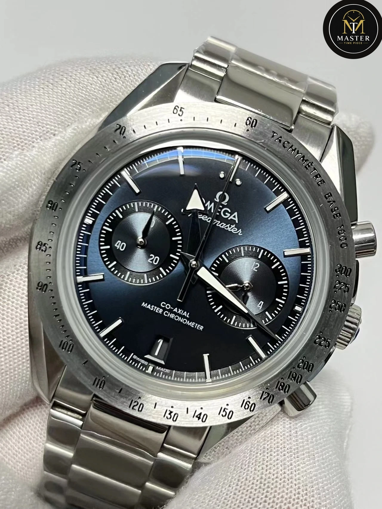 Speedmaster Co-Axial Master Chronomete- 41mm vue 2
