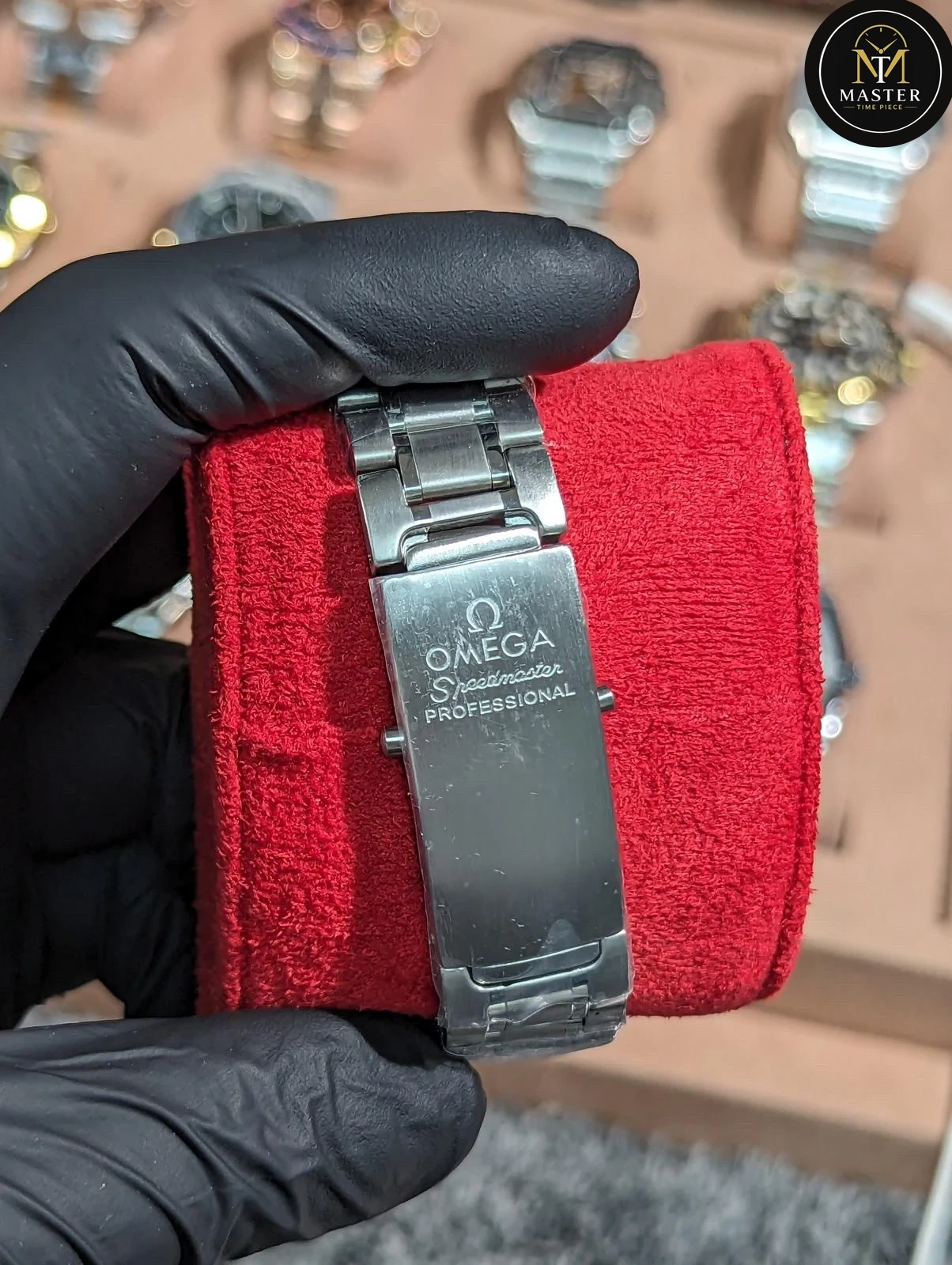 Speedmaster Moonwatch Professional- 42mm vue 4