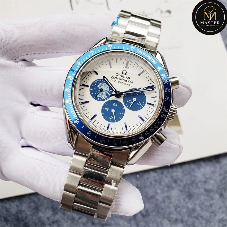 Speedmaster Professional Snoopy Stainless Steel- 42mm vue 5