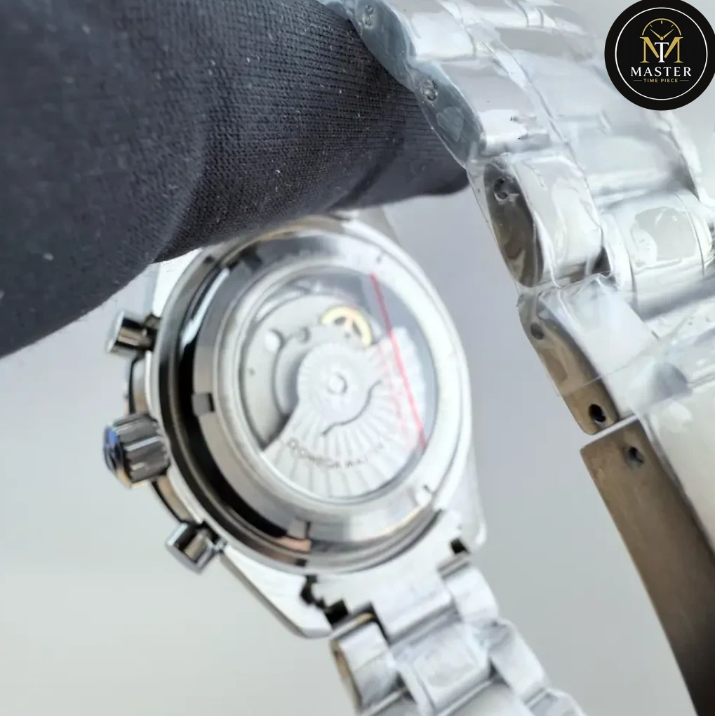 Speedmaster Professional White Dial- 42mm vue 4