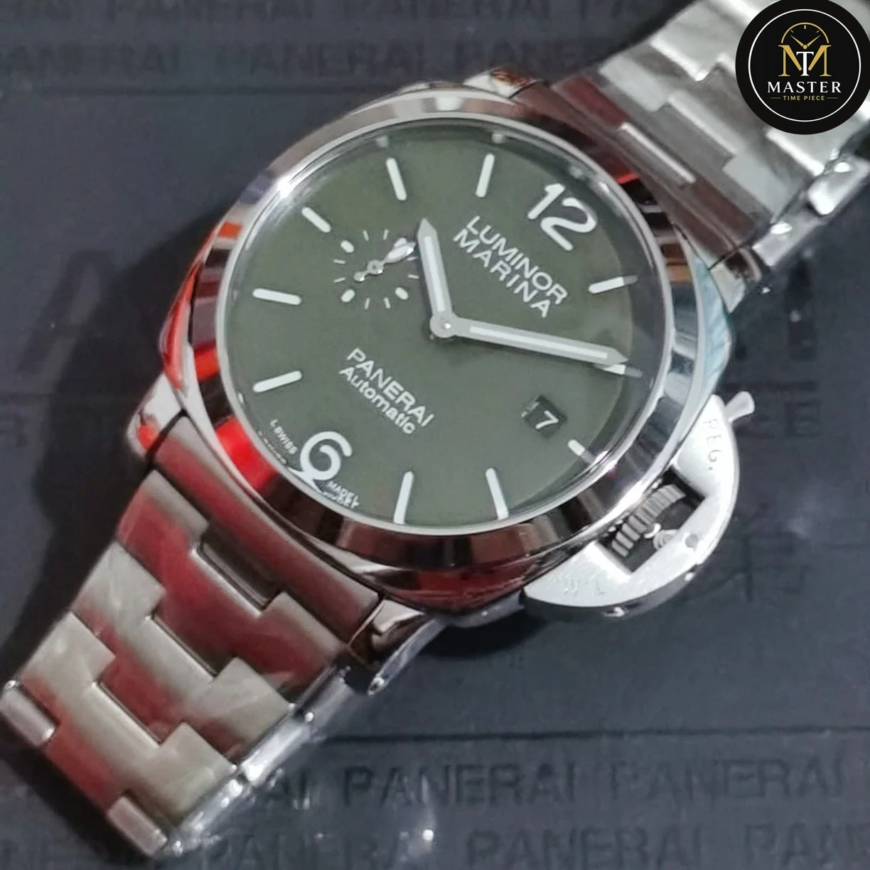 Luminor Green Dial Automatic- 44mm vue 2