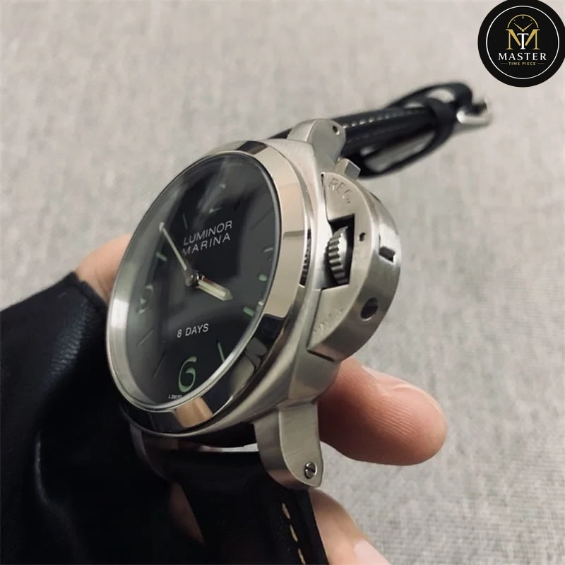 Luminor Marina 8 Days Automatic Movement vue 6