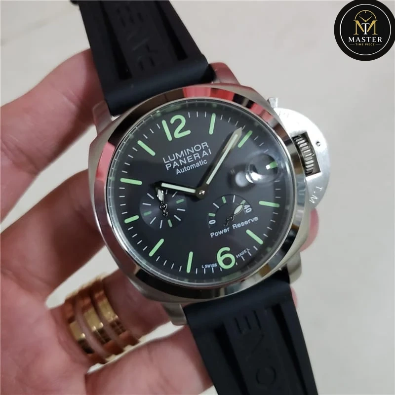 Luminor power Reserve Black Dial- 44mm vue 2