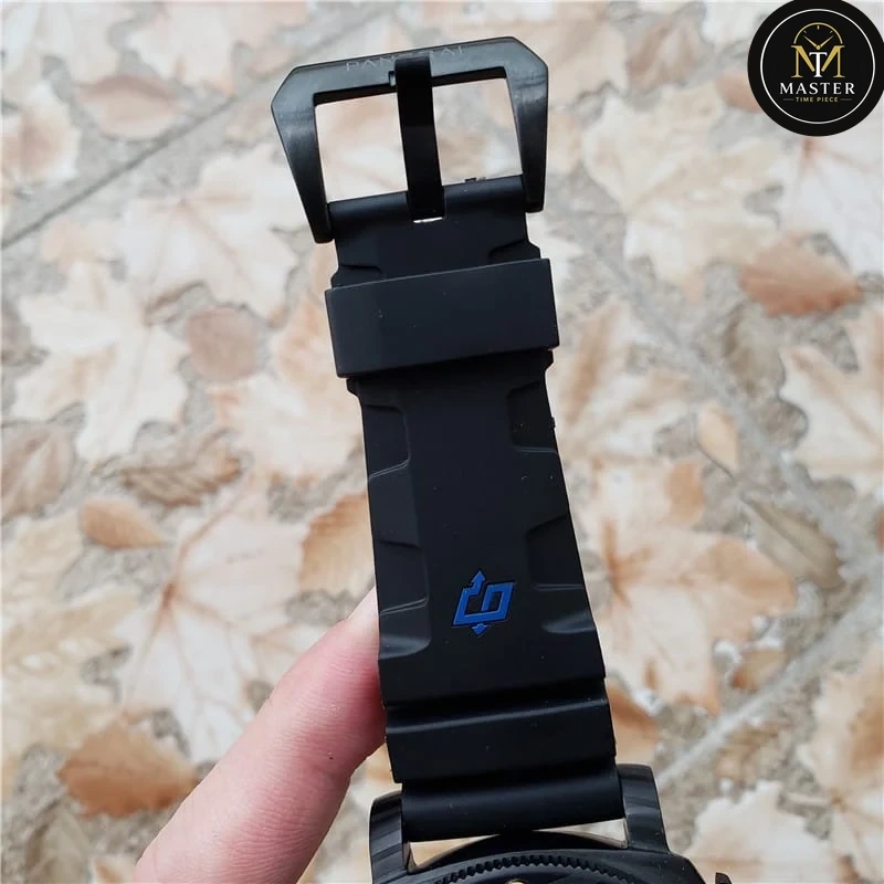Luminor Submersible Carbotech -47mm vue 5
