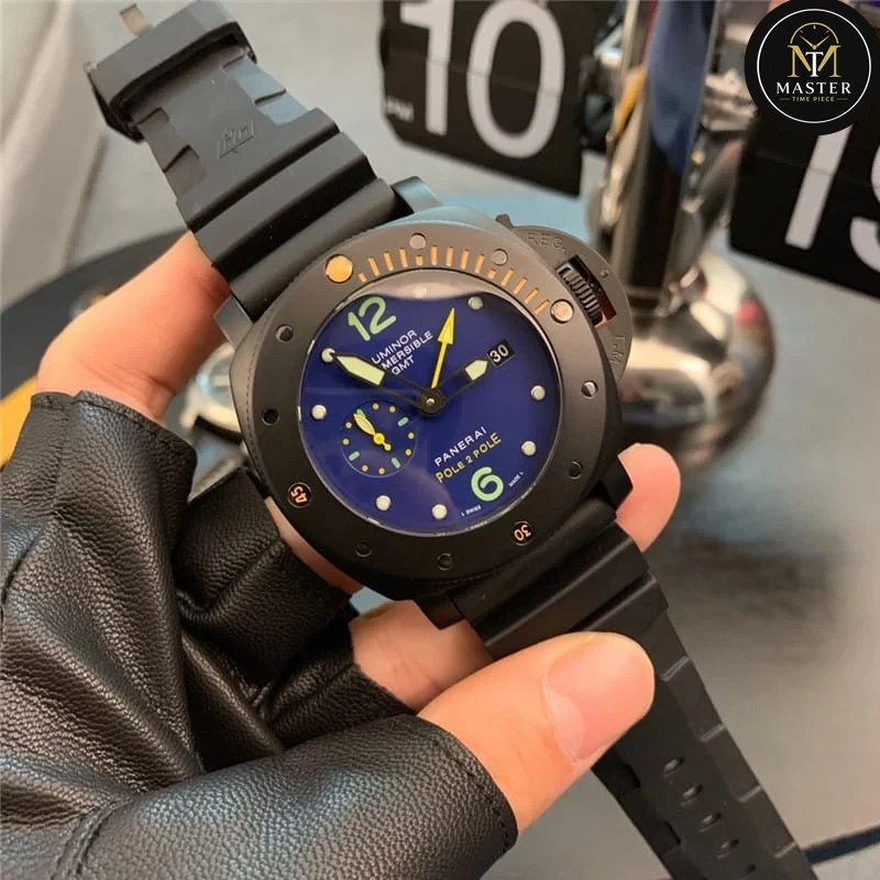 Luminor Submersible GMT Pole 2 Pole -44mm vue 6