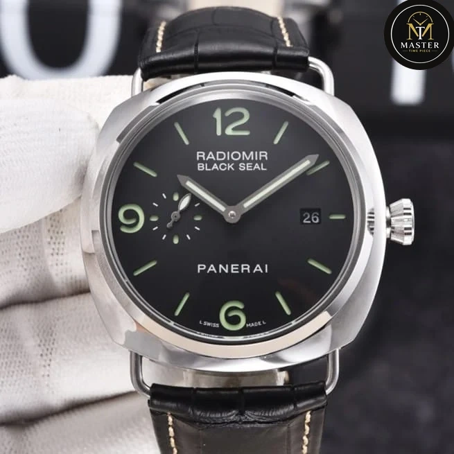 Radiomir Black Seal Automatic Movement