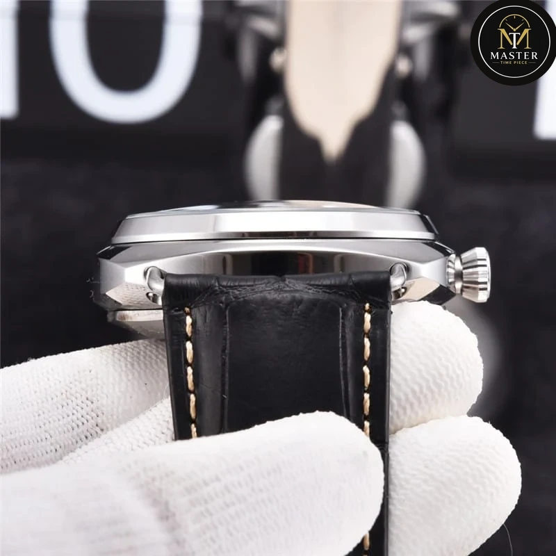 Radiomir Black Seal Automatic Movement vue 8