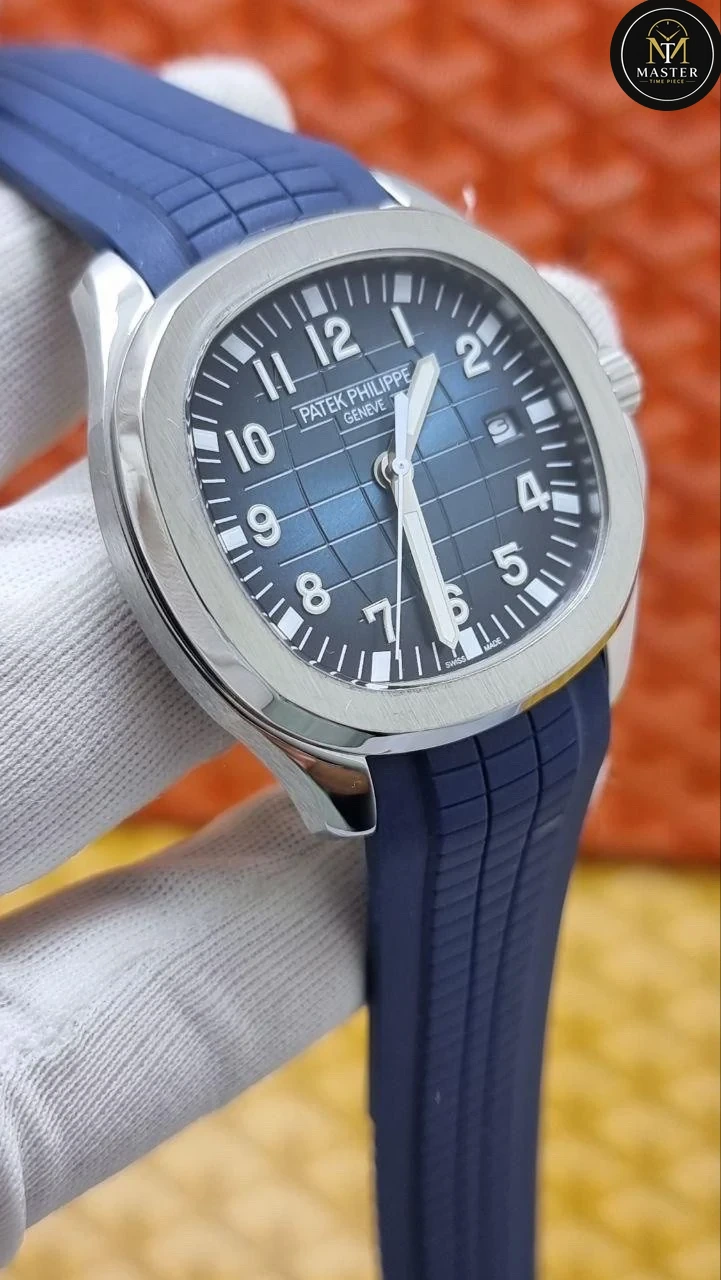 Blue dial Rubber strap Automatic Movement -40mm vue 2