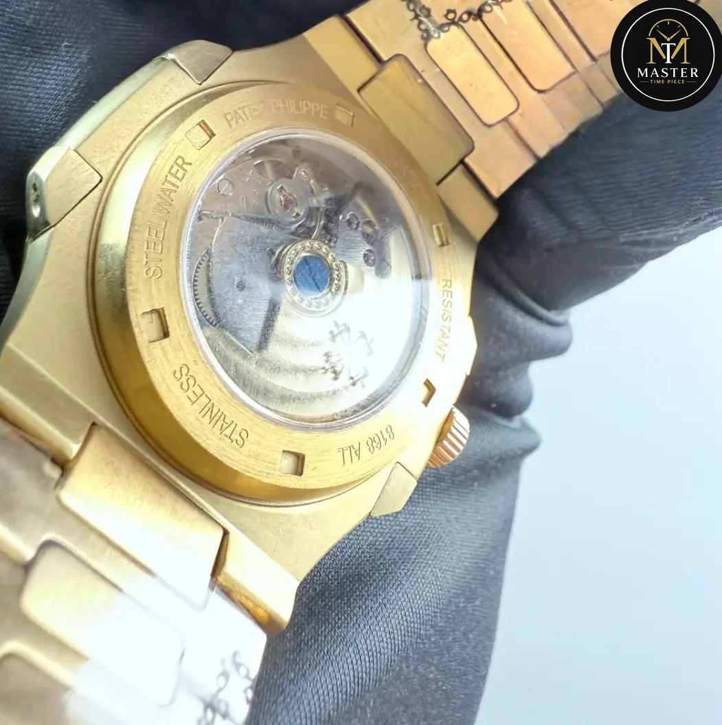 Gold Bracelet Automatic- 40mm vue 3