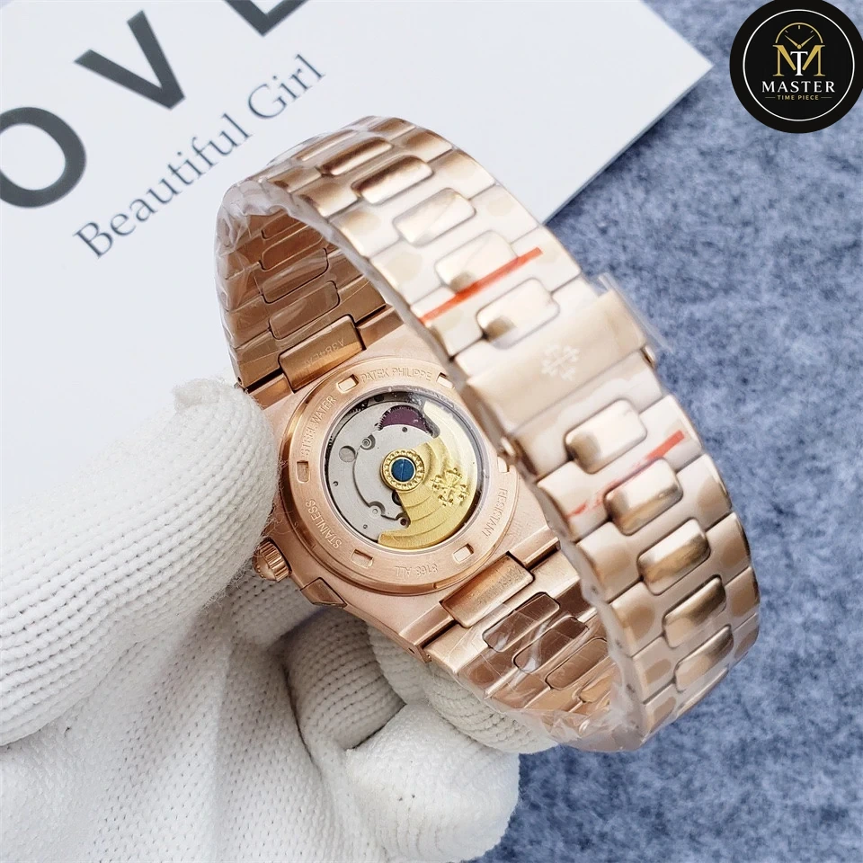 Gold strap Automatic Movement- 40mm vue 4