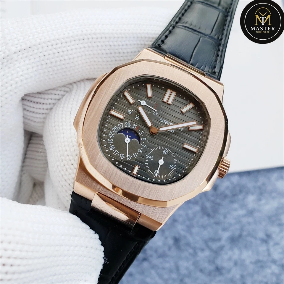 Nautilus Leather strap Automatic- 40mm vue 2