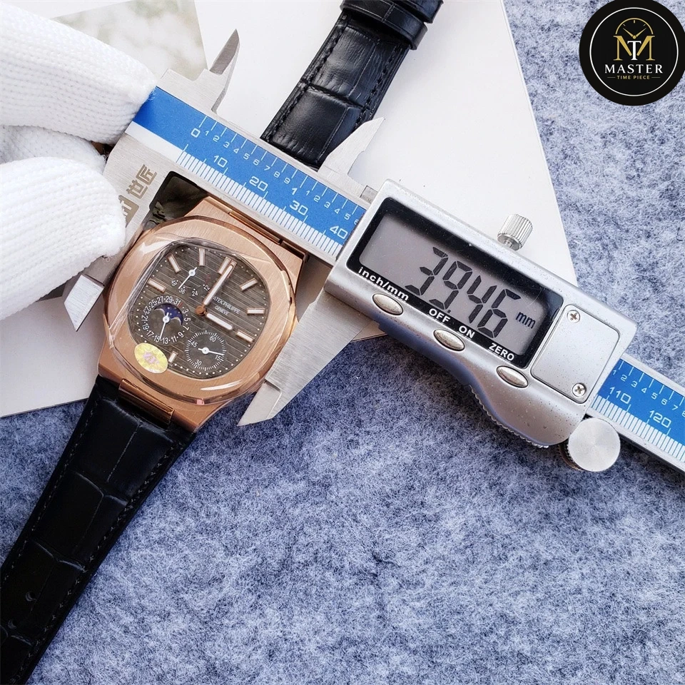 Nautilus Leather strap Automatic- 40mm vue 5