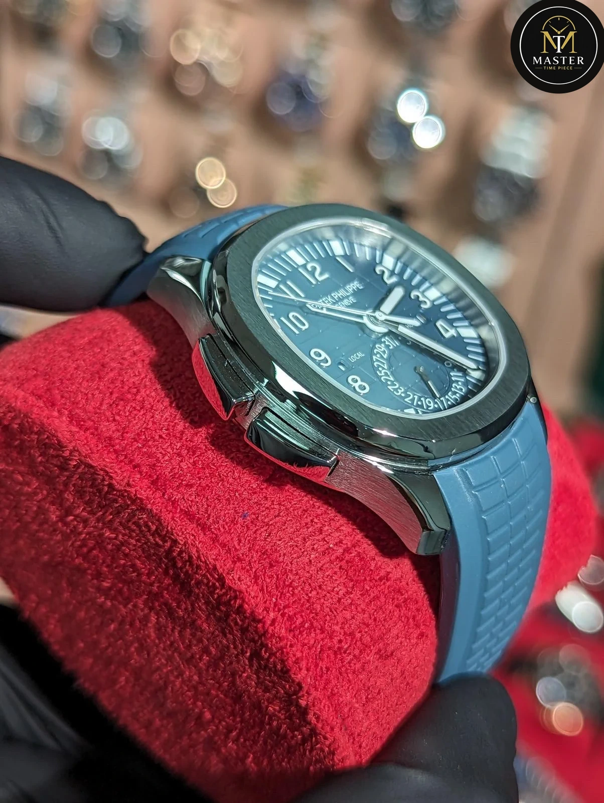 Rubber strap Automatic Movement- 40mm vue 3