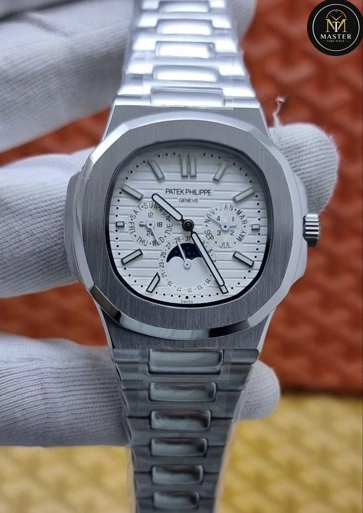 White dial Automatic- 40mm