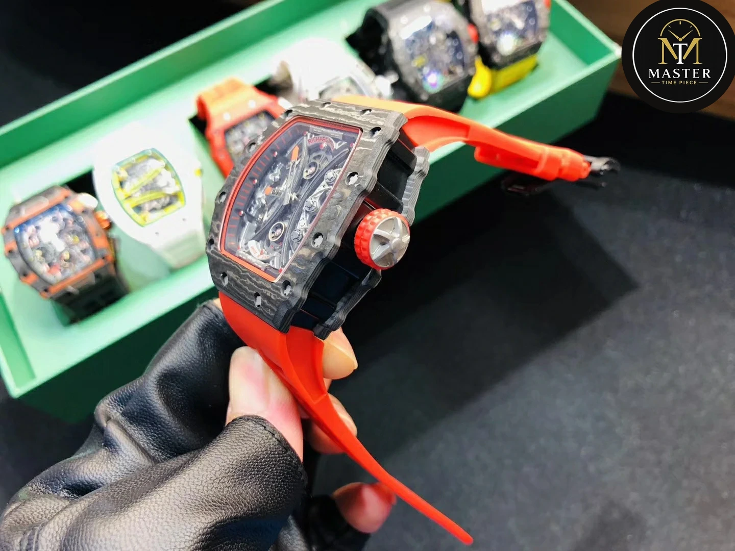 Automatic Movement- 42mm vue 5