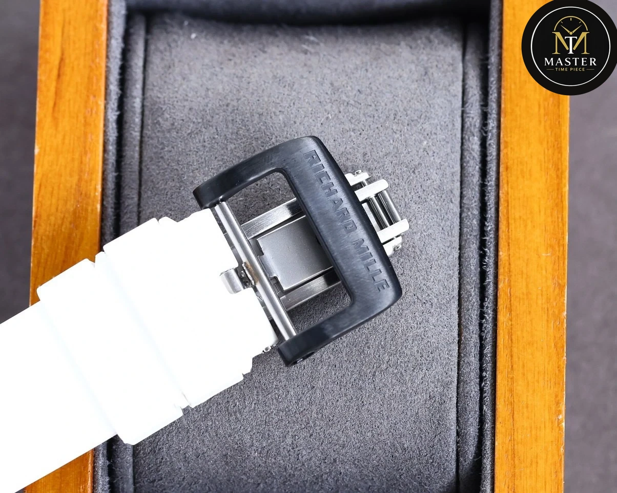 Automatic Movement- 44mm vue 6