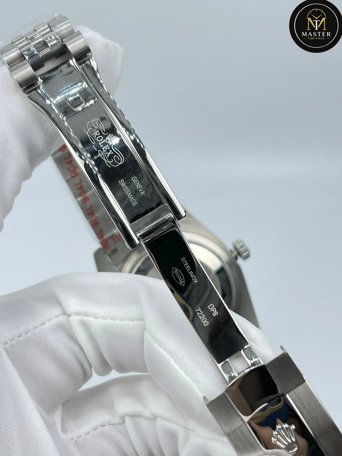 Celebration Dial Automatic Movement- 36mm vue 2