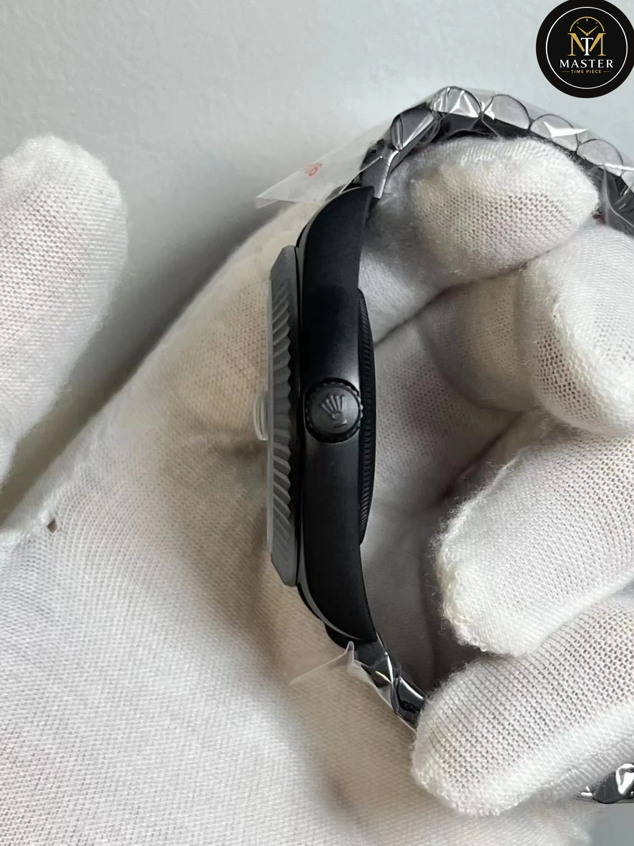 Day-Date Black Night Edition 41mm vue 5