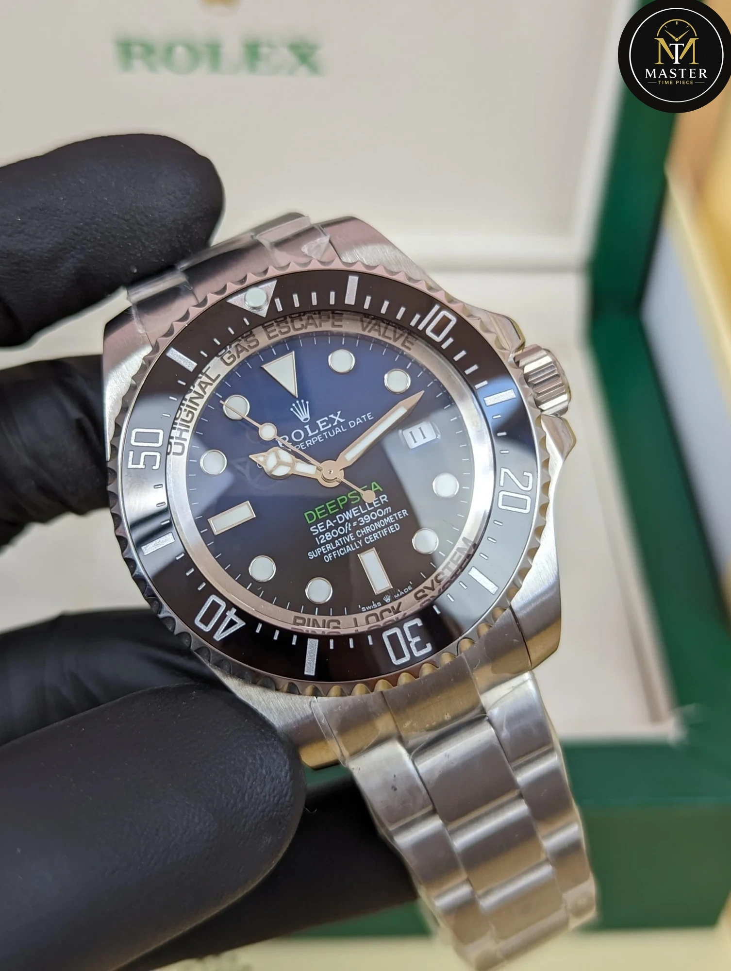 Deepsea Automatic Movement- 44mm vue 2