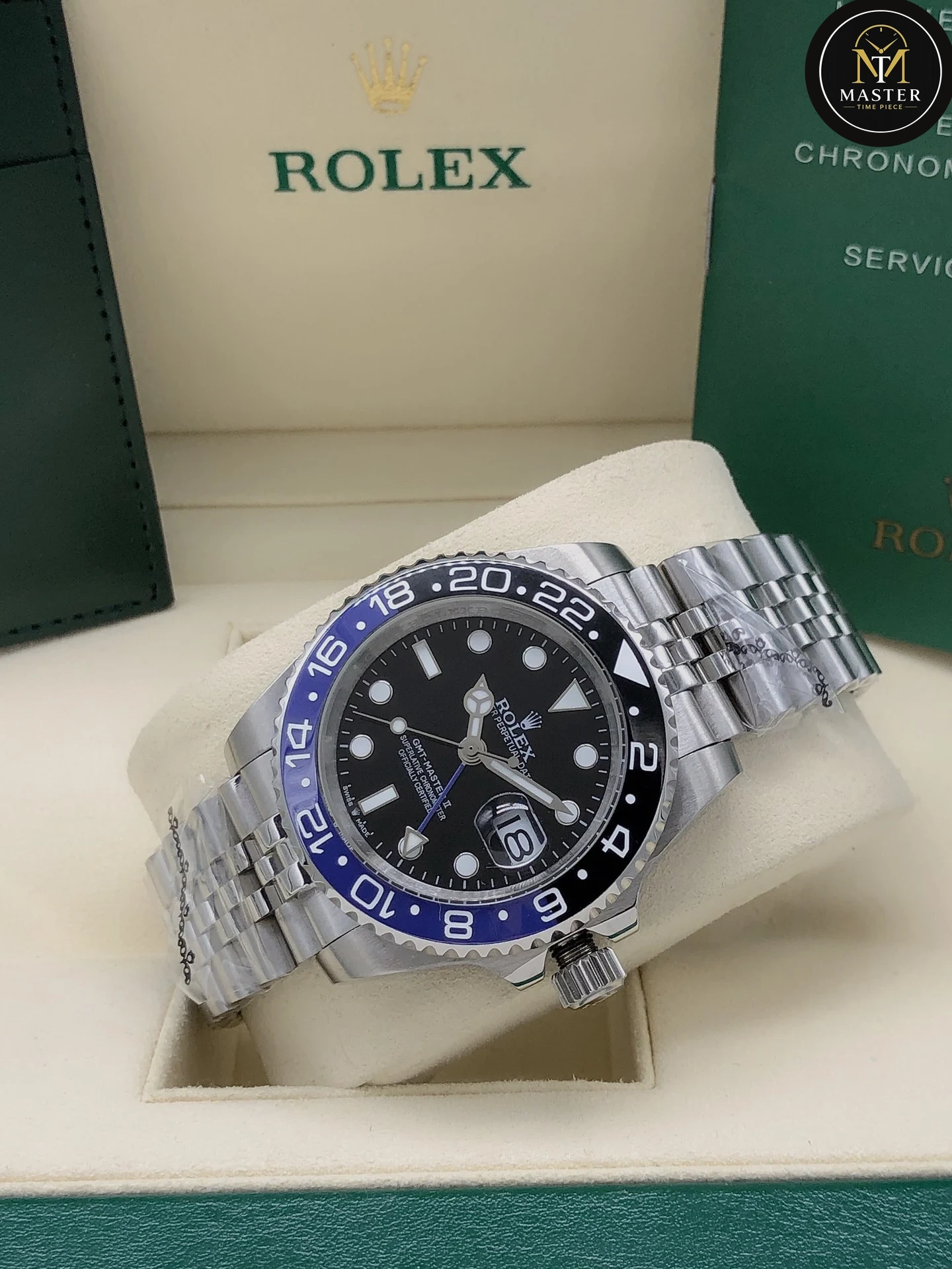 GMT Batgirl Men’s Automatic- 40mm vue 6
