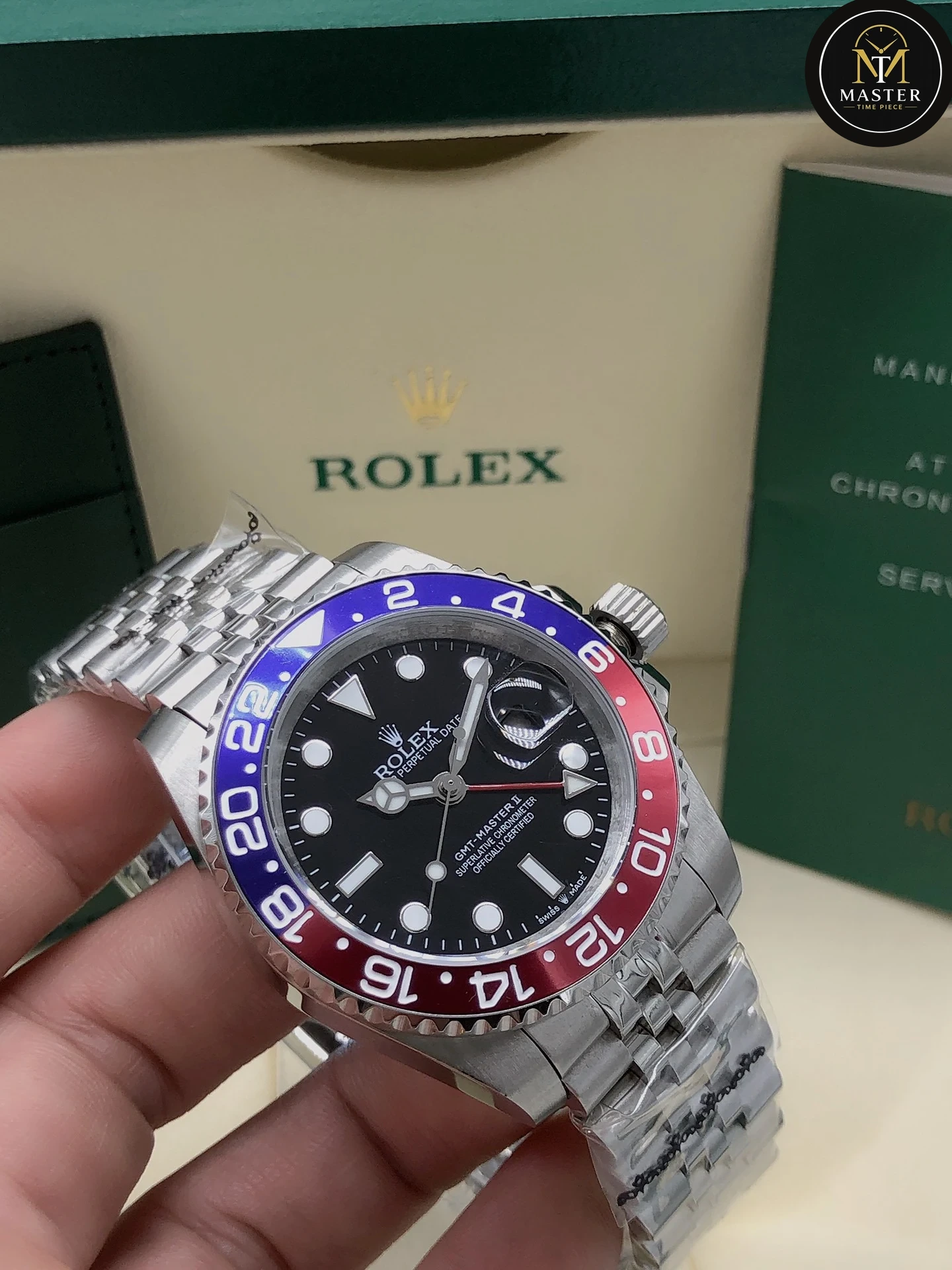 GMT Master II Men’s Automatic- 40mm vue 6
