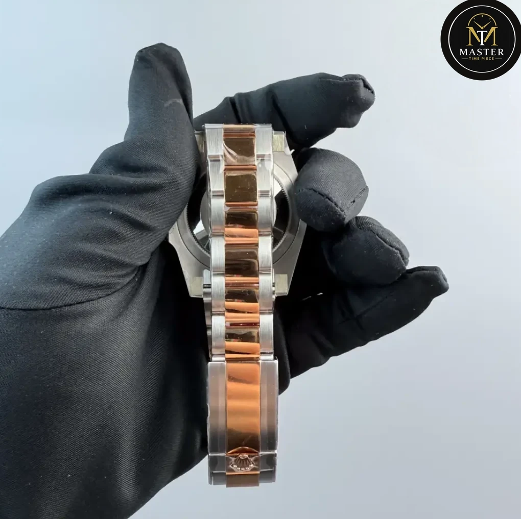 GMT Root Beer Automatic – 41mm vue 3