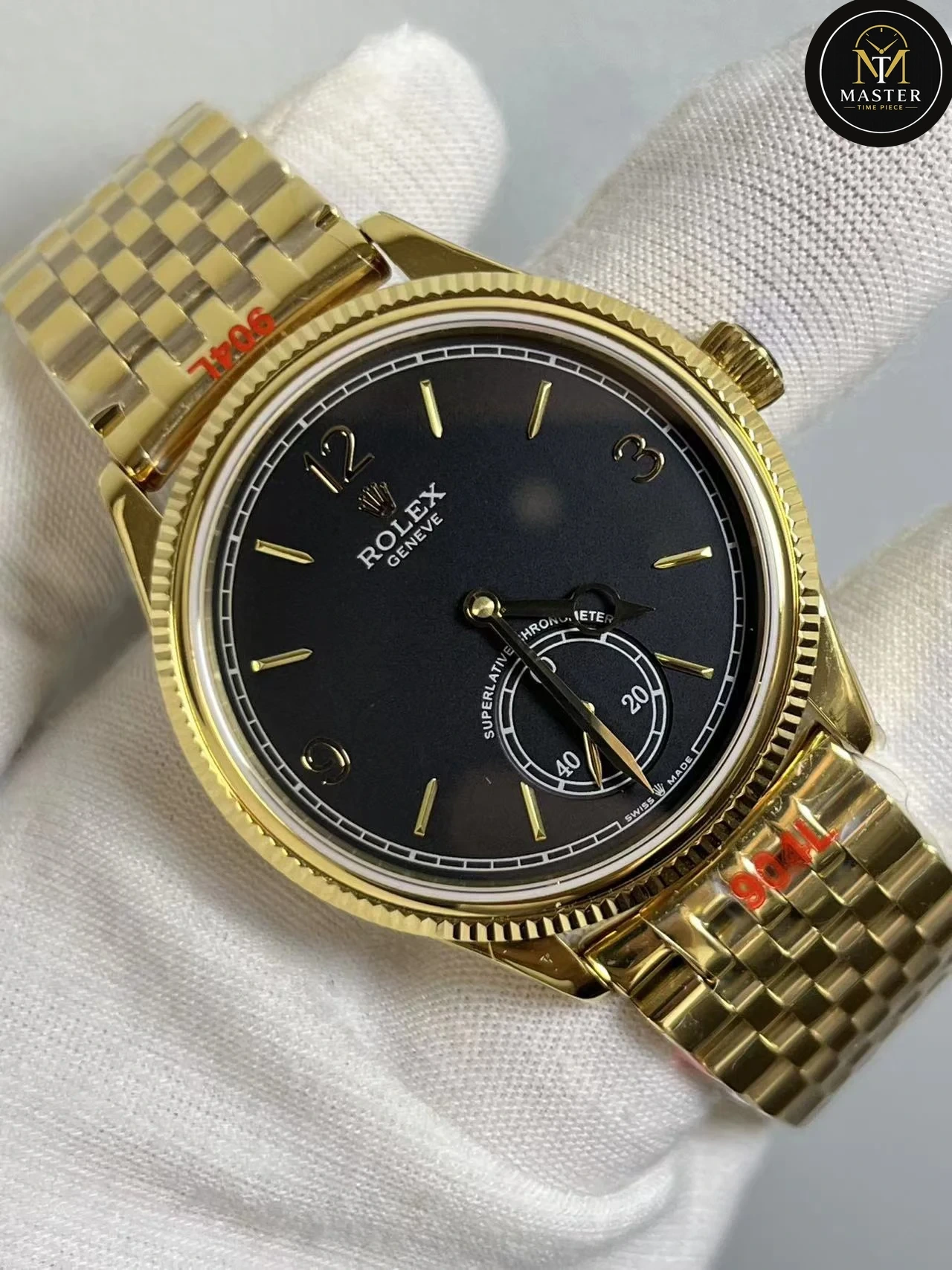 Perpetual 1908 Black Dial Automatic – 39mm vue 2